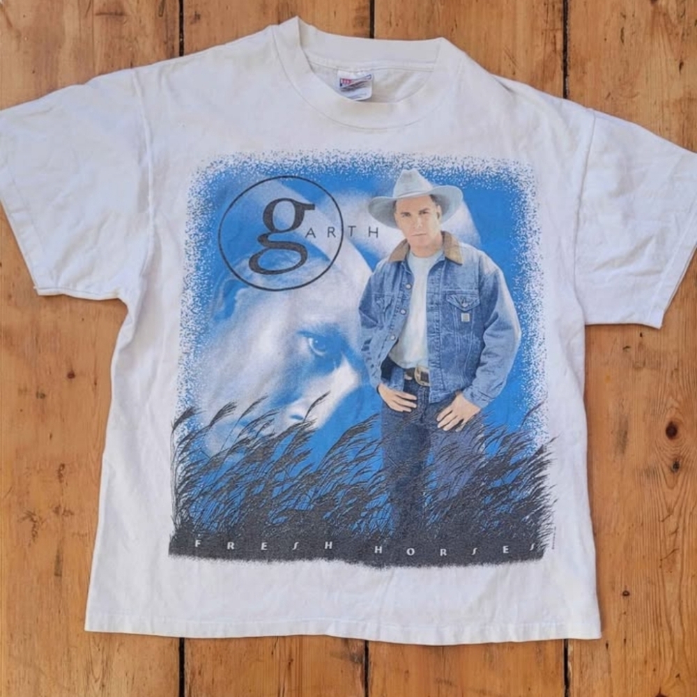 1996 Garth Brooks Fresh Horses Single Stitch. AOP
